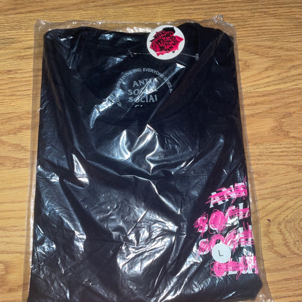 Anti social social club Tee